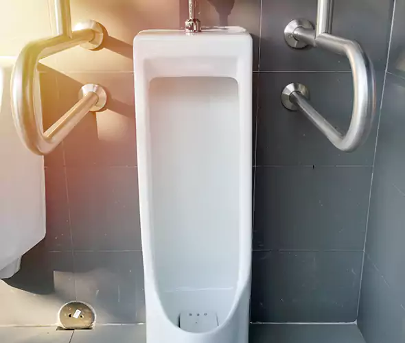 Expert Urinal Installation in Tamarac, FL: Schedule Reliable Plumbing Services with Us
