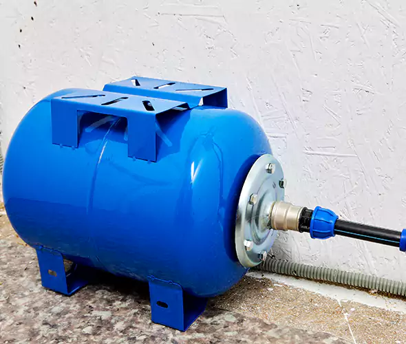 Expert Plumber for Well Pressure Tank Replacement in Tamarac, FL: Schedule Affordable Tank Replacement Services with Us