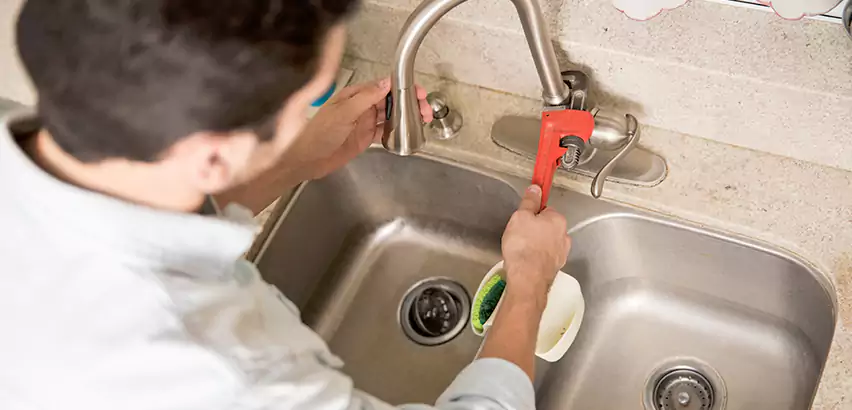 Faucet Repair in Tamarac